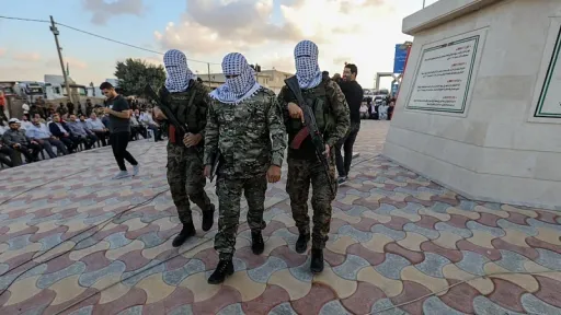 Palestinska strana pristala na plan Odbora za mir o razoružanju Hamasa i povlačenju Izraela iz Gaze