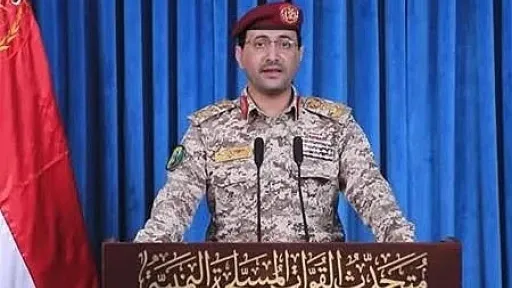 Raketni napadi Houthi pobunjenika na vojne kampove u Jemenu rezultirali smrću najmanje 30 vojnika