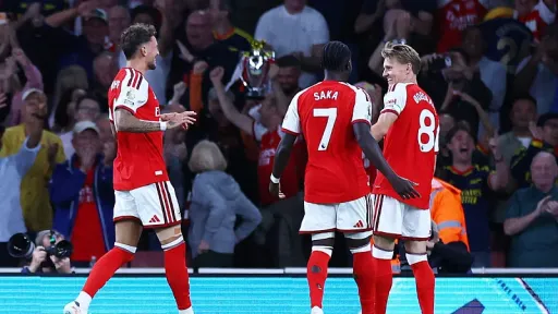 Arsenal otvorio sezonu Premier lige uvjerljivom pobjedom od 3:0 protiv Coventry Cityja