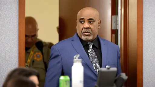 Suđenje Duaneu "Keffe D" Davisu za organizaciju ubistva Tupaca Shakura u Las Vegasu u toku