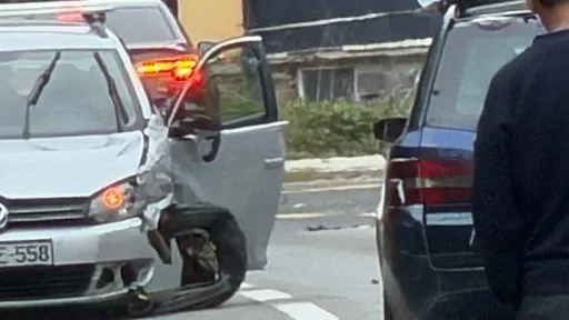 Saobraćaj na M-17 u Bradini obustavljen zbog sudara dva vozila, bez povrijeđenih