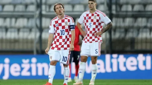Engleska nogometna reprezentacija vodi 4:0 protiv Hrvatske nakon prvog poluvremena na Rujevici
