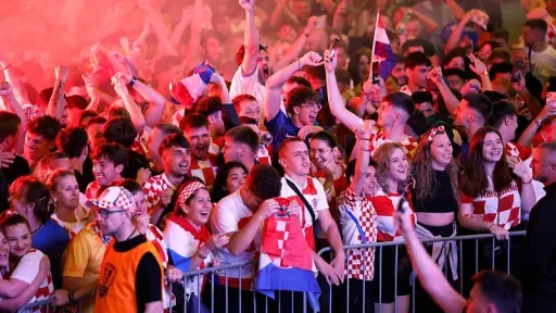 UEFA izrekla kazne Hrvatskom i Kosovskom nogometnom savezu zbog ponašanja navijača tokom Lige nacija