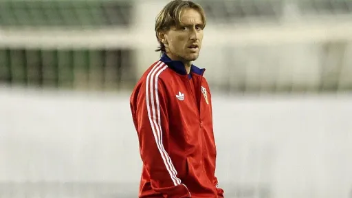 Luka Modrić posjetio Madrid radi razgovora s Florentinom Perezom o budućoj ulozi u Real Madridu nakon završetka karijere