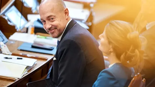 Danski ministar zatražio uvođenje novog zakona kako bi nastavnici mogli fizički intervenisati prema učenicima