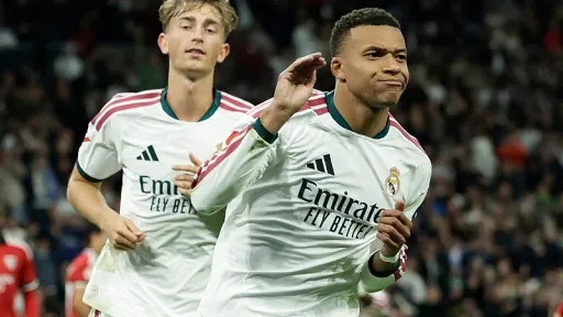 Real Madrid savladao Sevillu rezultatom 4:1 uz dva gola Kyliana Mbappea, Mourinho se priprema za El Clasico protiv Barcelone