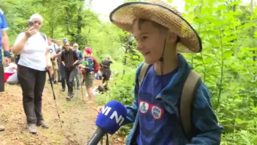 Hamid Dizdarević iz Krajine je najmlađi učesnik Marša mira: “Drago mi je što sam prešao ovaj put, pozivam vršnjake da isto učine”