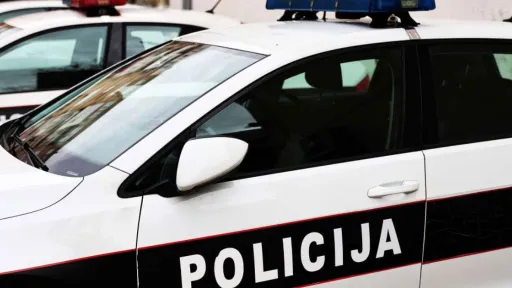 Tri osobe povrijeđene u nesreći u Srednjem