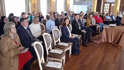 IPSIA u Bihaću organizirala konferenciju „BRAT: Balkanska ruta, prihvat u tranzitu“