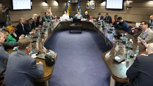 Kanalizacioni sistem na Trebeviću predat ViK-u, zatražena istraga o dešavanjima na bazenu na Otoci