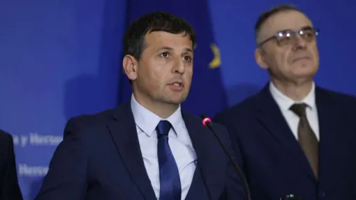 Vukanović: Sve ličilo na predstavu, SIPA kao radi svoj posao, a MUP RS kao &scaron;titi Dodika