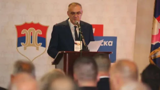 Miličević: SNSD-u ne smetaju ni Schmidt, ni njegovi zakoni, nego samo SDS