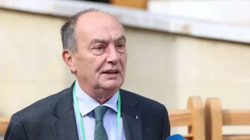 U Sarajevu počelo zasjedanje za izbor novog reisul-uleme, kandidati su Dedović, Grabus i Malkić