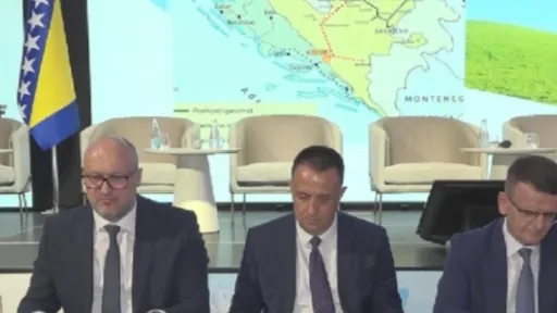 Budućnost USK i gasifikacija: Premijer Nijaz Hušić s Vladom FBiH potpisao Memorandum o saradnji