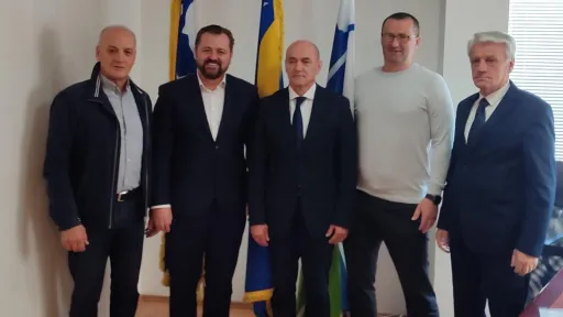 Unsko-sanski kanton pred novom vladom: NES, SDP, NiP i SBiH dogovaraju smjenu aktuelne vlasti