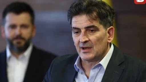 TRAŽI SE HITNA OBUSTAVA ISPLATA: KO SDA protiv dodjele miliona privatnim kompanijama