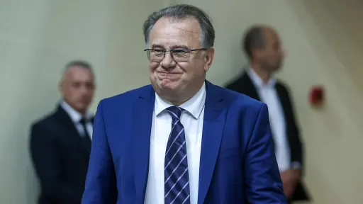 Nik&scaron;ić objavio grafiku, po svemu sudeći to je poruka protivnicima minimalca od 1.000 KM