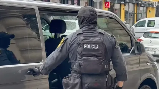 Akcija "Fingiranje 2": FUP provodi pretrese u Srednjobosanskom kantonu radi istrage krivičnih djela