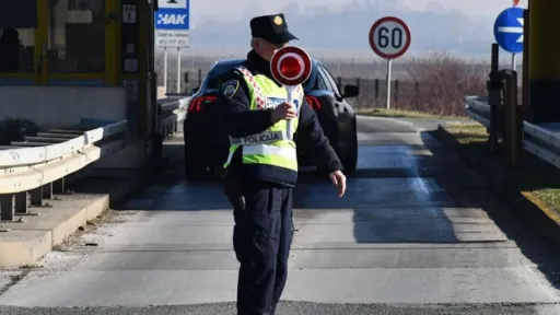 Putnici iz BiH mogu unijeti najviše 40 cigareta u Hrvatsku bez carinskih dažbina