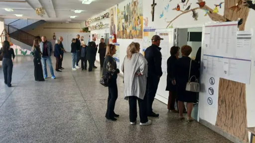 Do 11 sati na Općim izborima u BiH glasalo 11,94 posto birača, zabilježeni manji incidenti u Tuzli i Banovićima