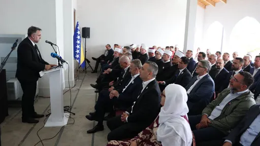 Na komemoraciji u Kamičanima sahranjeno pet identificiranih žrtava, među kojima najmlađa Azmir Hajrudin (24)