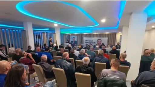 Za&scaron;to se nabavlja 70 000 trona uglja sa broda u Jadranskom moru