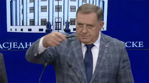 BH Novinari osudili verbalni napad Milorada Dodika na novinara BHRT-a Vladimira Šuška tokom konferencije za medije u Banjoj Luci