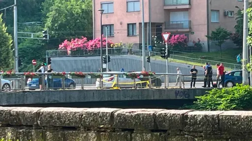 most suade i olge policija traka vrbanja