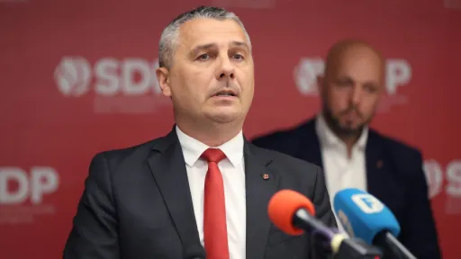 SDP BiH ocijenjuje smjenu Vlade Unsko-sanskog kantona kao neustavni poku&scaron;aj preuzimanja vlasti pred izbore
