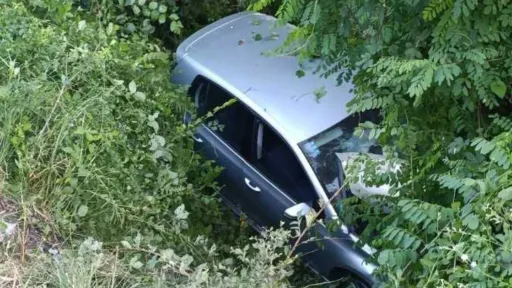 Saobraćajna nesreća u Tunjicama: Tri osobe povrijeđene u sudaru dva vozila