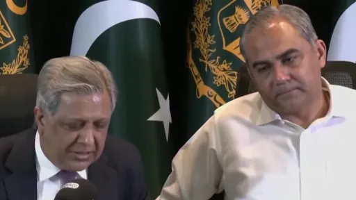 Pakistan uveo vanredno stanje u pokrajini kojom upravlja stranka Imrana Khana