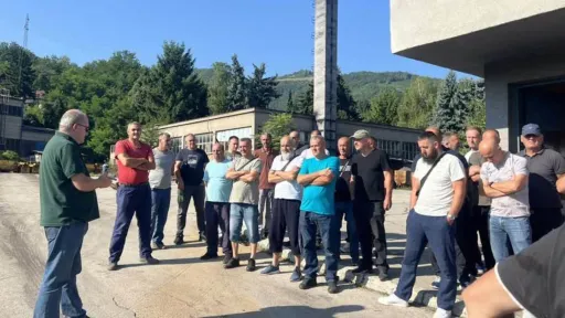 Osamnaest rudara iz Zenice prenoćilo u jami "Raspotočje" zbog ka&scaron;njenja plata