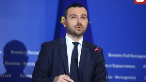 Sa&scaron;a Magazinović zatražio od EU reakciju na glorifikaciju Ratka Mladića u Srbiji