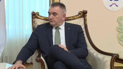PREKO 240 MILIONA KM ZA SERDAROVA, A UGOVORI POD OZNAKOM TAJNOSTI: Vlada RS nastavila staru praksu skrivanja podataka (VIDEO)