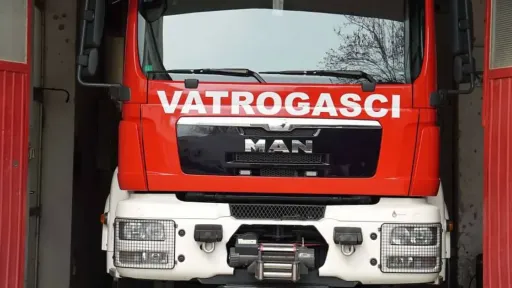 Na Bjela&scaron;nici prijavljen požar, vatrogasci Profesionalne vatrogasne brigade KS upućeni na udaljeno požari&scaron;te