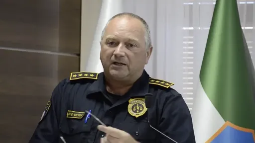 U Hadžićima motociklist, policijski službenik Viktor Ćatić, udario grupu pje&scaron;aka, jedna osoba poginula