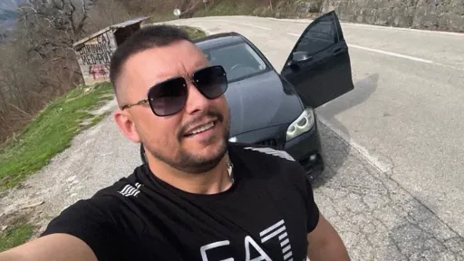 Ispovijest jednog od pregaženih mladića: &ldquo;Počeo je da baca stolove i stolice&rdquo;