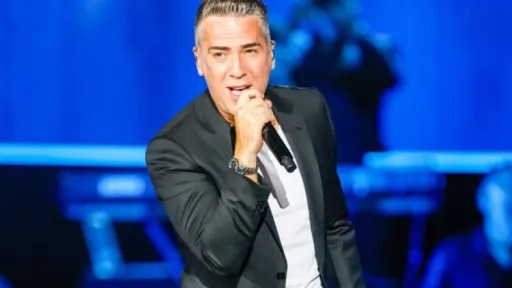 Željko Joksimović odu&scaron;evio fanove novom ljetnom verzijom hita &bdquo;Brate moj&ldquo; (VIDEO)